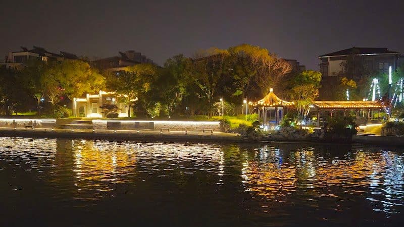 Yangzhou Restaurant (Dongguan Street)