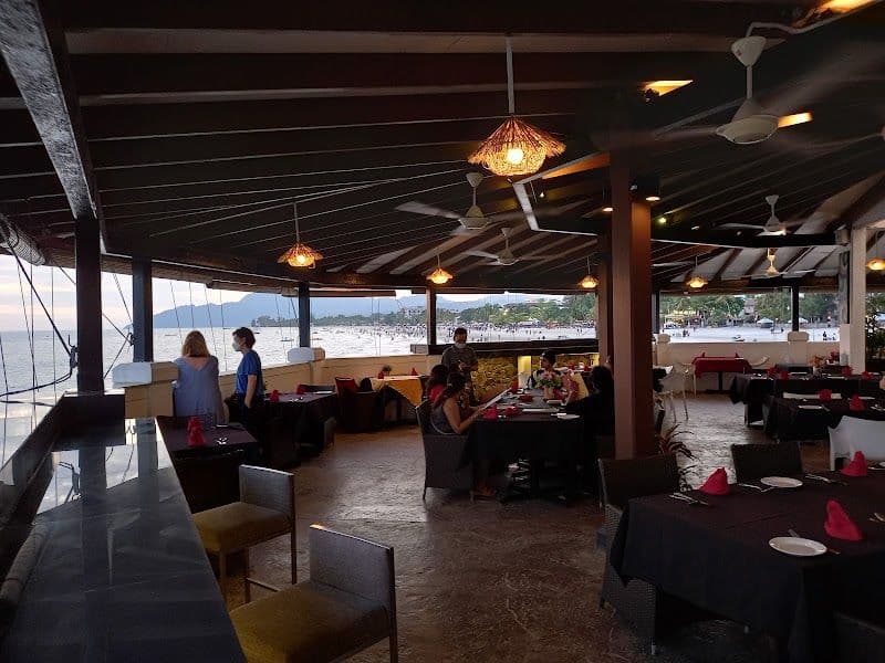 The Cliff Restaurant & Bar