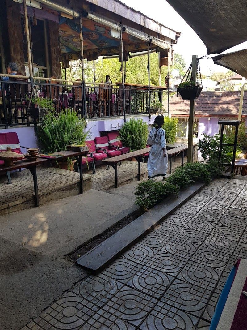 Four Sisters Restaurant