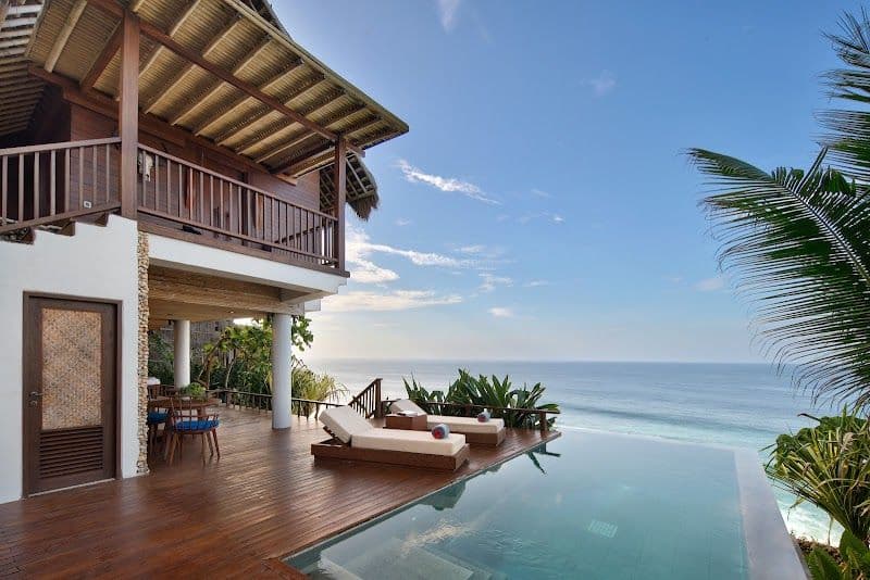 Watukarere Restaurant at Lelewatu Resort