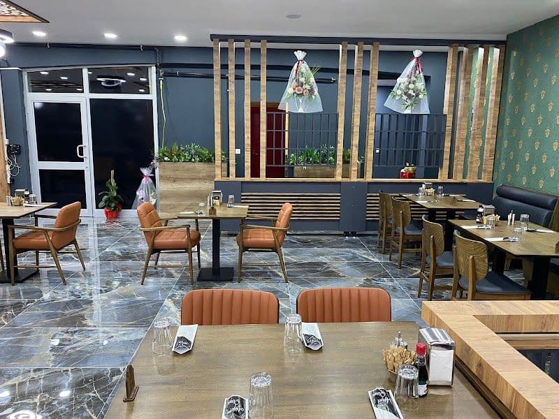 Büryancı Vahit Usta Yeni Çarşı Şubesi