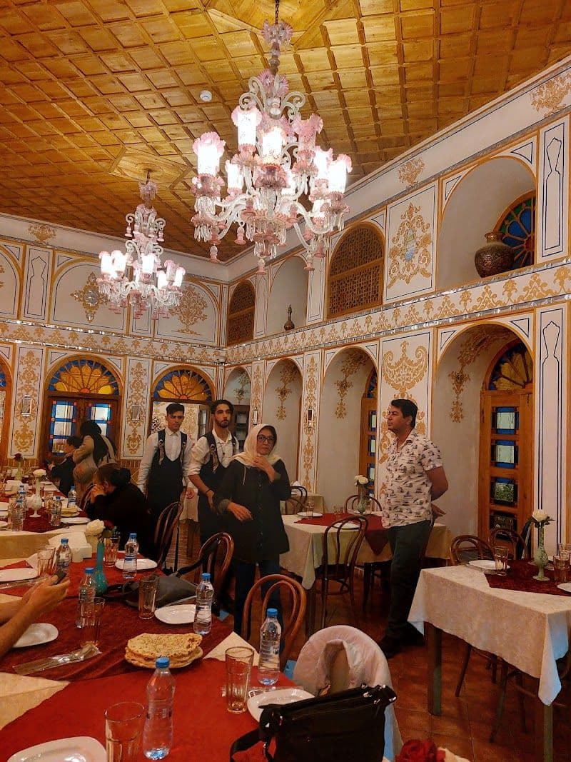 Toranj Traditional Restaurant