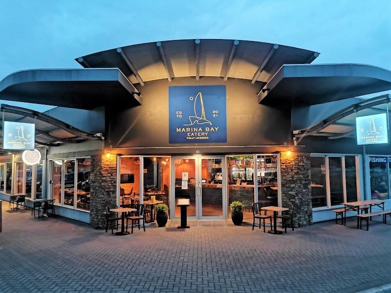 Marina Bay Eatery (Fully Licensed)