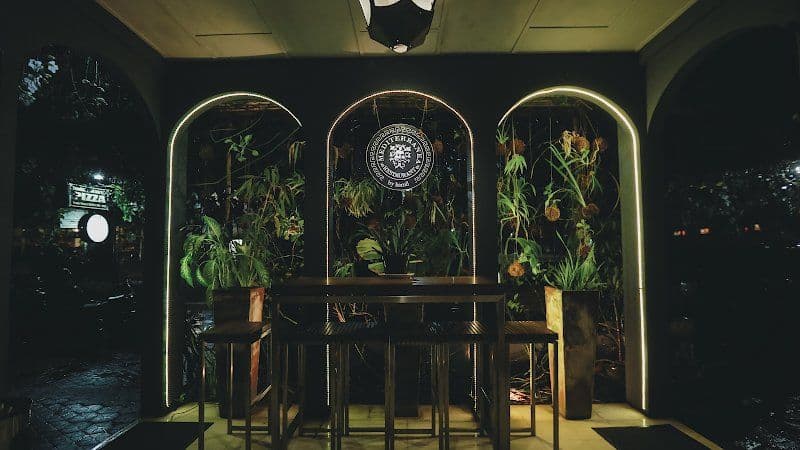 Mediterranea Restaurant by Kamil