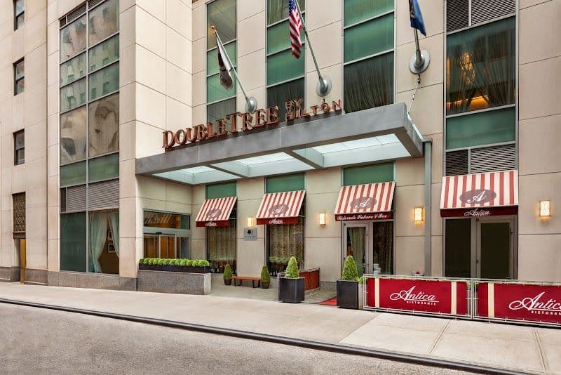 DoubleTree by Hilton New York Downtown - New York - United States - Booked ai