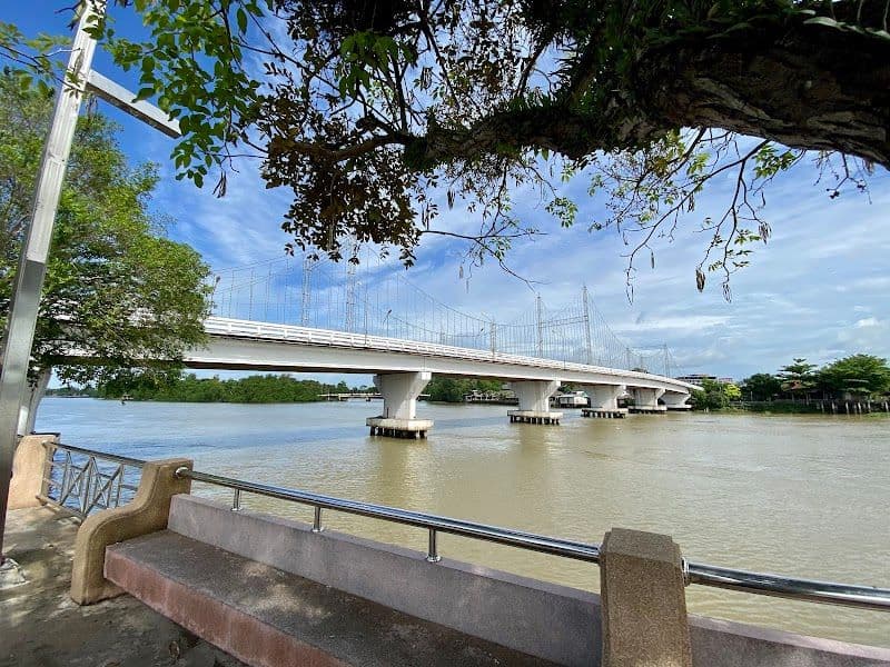 Sri Tapee Bridge - Surat Thani - Thailand - Booked ai