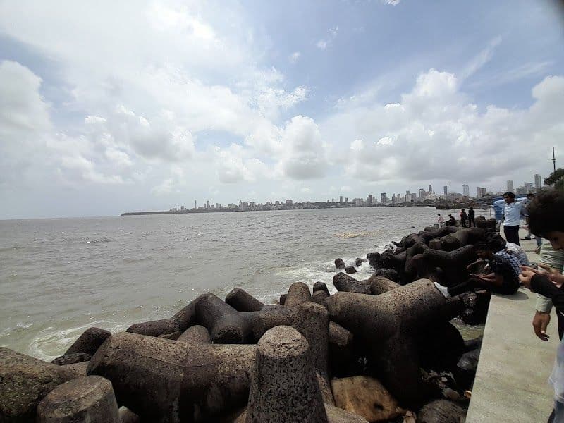 Sunset Point - Marine Drive - Mumbai - India - Booked ai