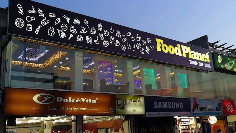 Food Planet - Abbottabad - Pakistan - Booked ai