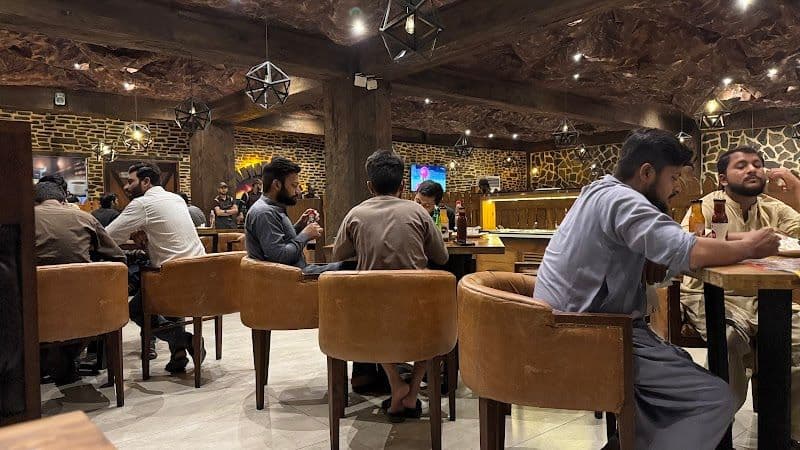 Stone Ove Pizza Valley Sargodha Branch - Sargodha - Pakistan - Booked ai