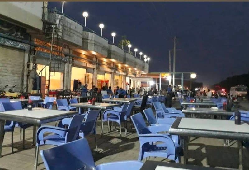 Al Aziz Ice Bar And Restaurant - Dera Ghazi Khan - Pakistan - Booked ai