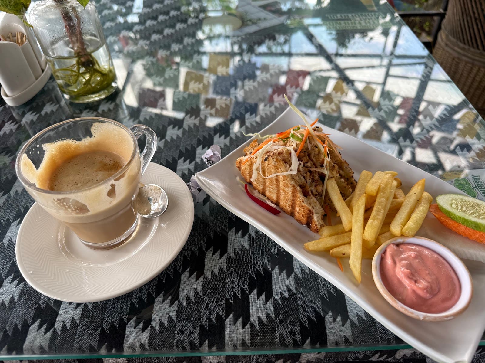 Yog Rooftop Garden Restaurant & Bar - Katmandu - Nepal