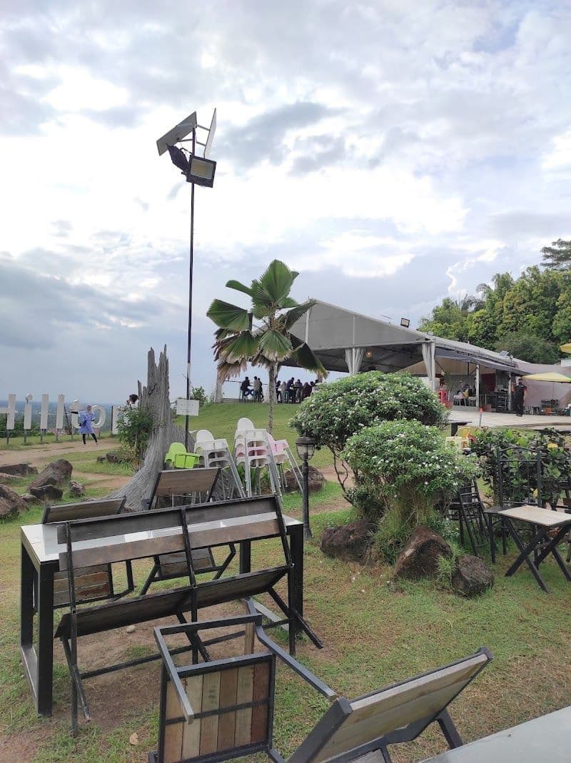 Hilltop Cuisine Kota Warisan - Sepang - Malaysia - Booked ai