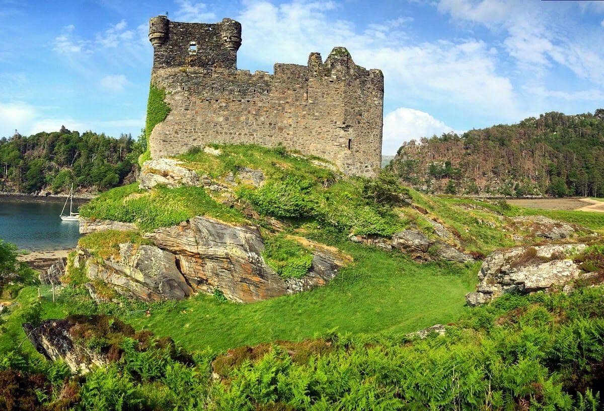Tioram Castle - Scotland