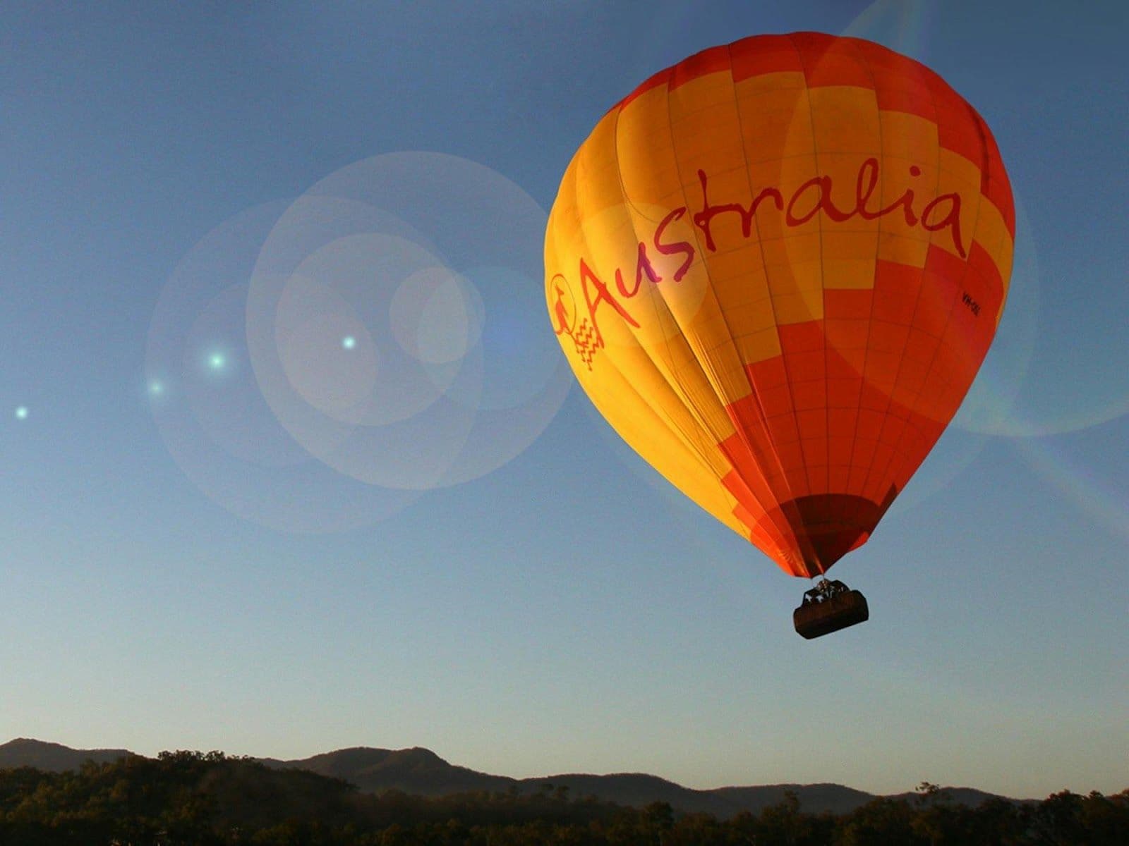 Hot Air Ballooning In Cairns, Queensland