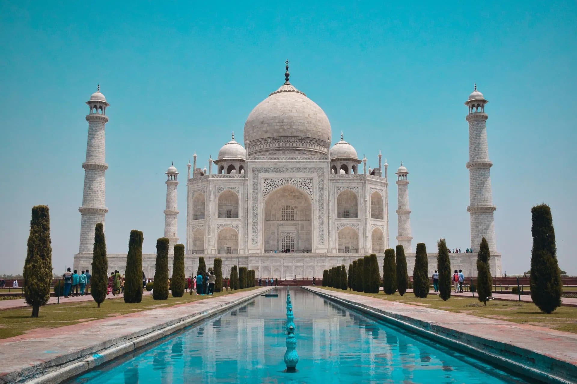 AI Travel Guide To the Taj Mahal: India’s Iconic Wonder