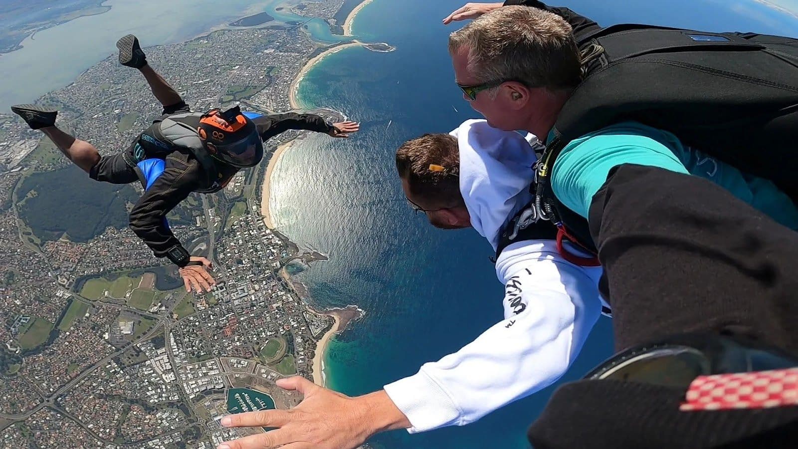 Skydiving In Australia: The Best Places To Take The Leap