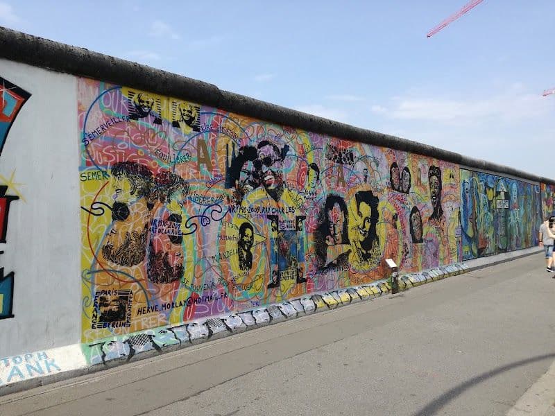 Explore the Berlin Wall Memorial and East Side Gallery - Berlin - Germany