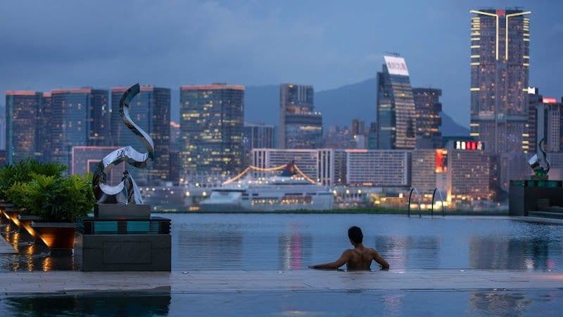 Four Seasons Hotel Hong Kong - Hong Kong - Hong Kong