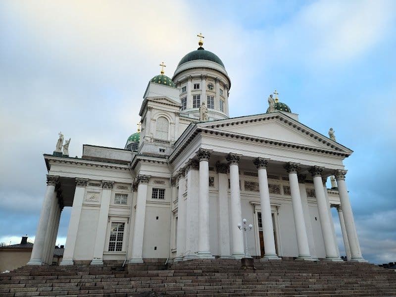 Explore the Helsinki Cathedral and Senate Square - Helsinki - Finland