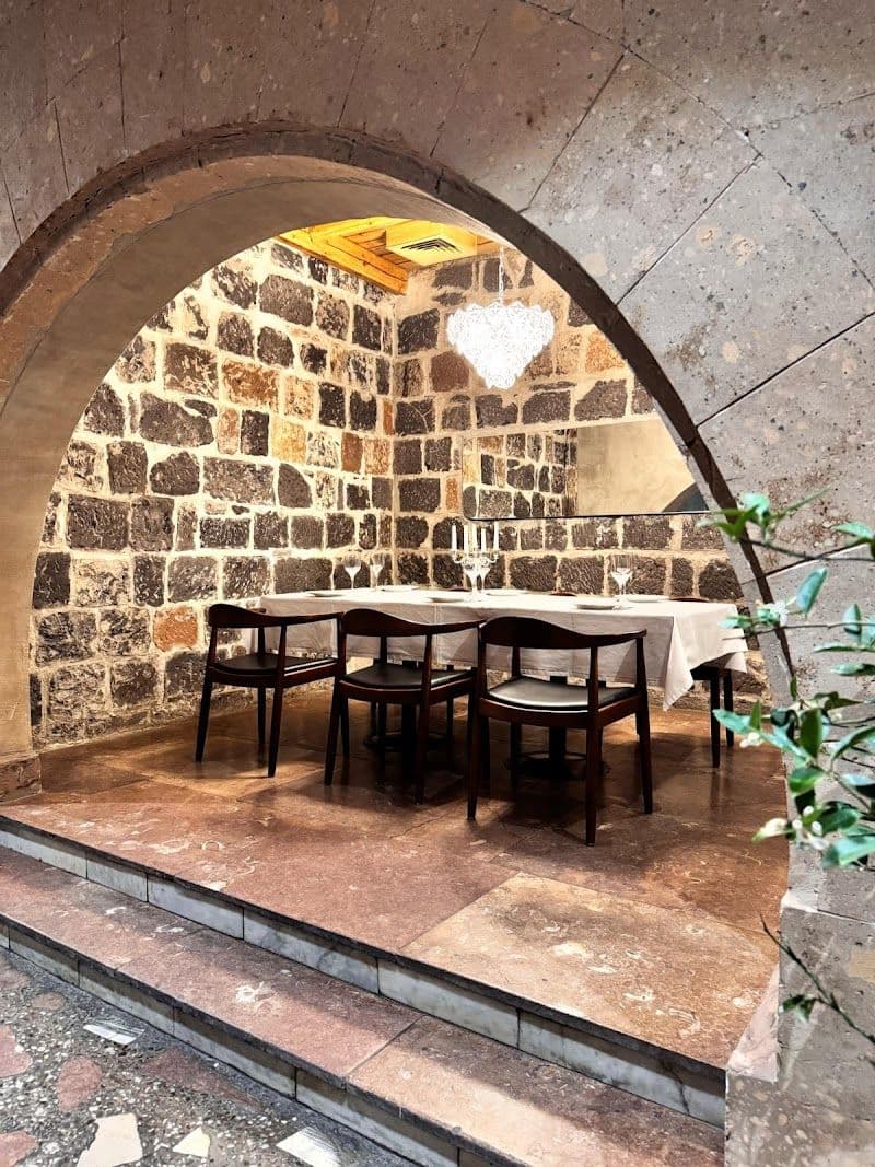 Poloz Mukuch - Gyumri - Armenia