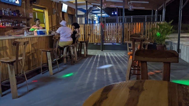 Mingo's Jamaican Restaurant & Lounge