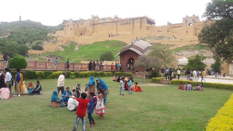 Visit Amber Fort - Jaipur - India