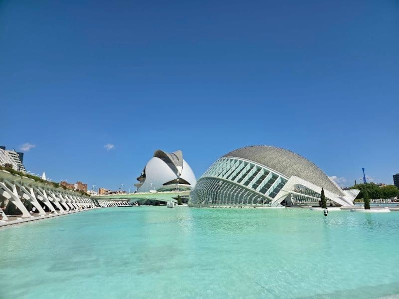 Ciudad de las Artes y las Ciencias - València - Spain - Booked ai