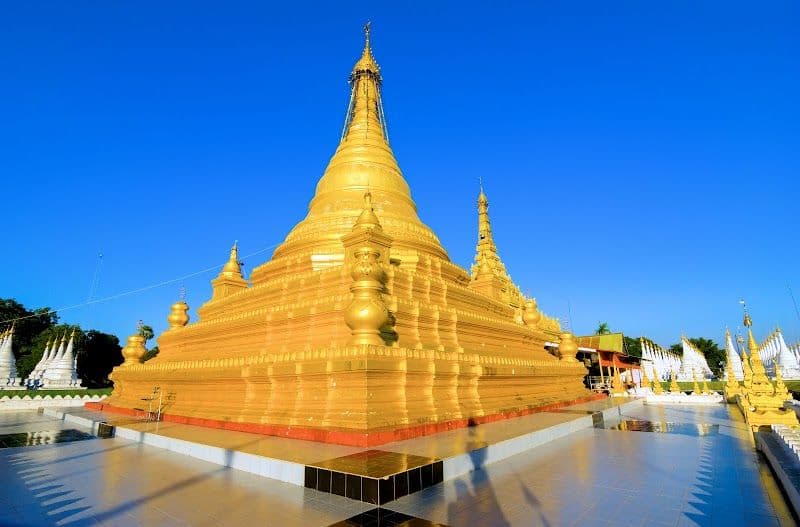 Sandamuni Pagoda - Mandalay - Myanmar - Booked ai