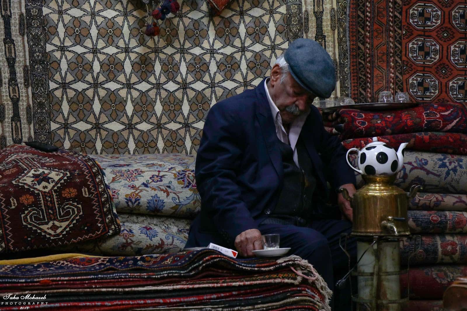 Isfahan carpet market