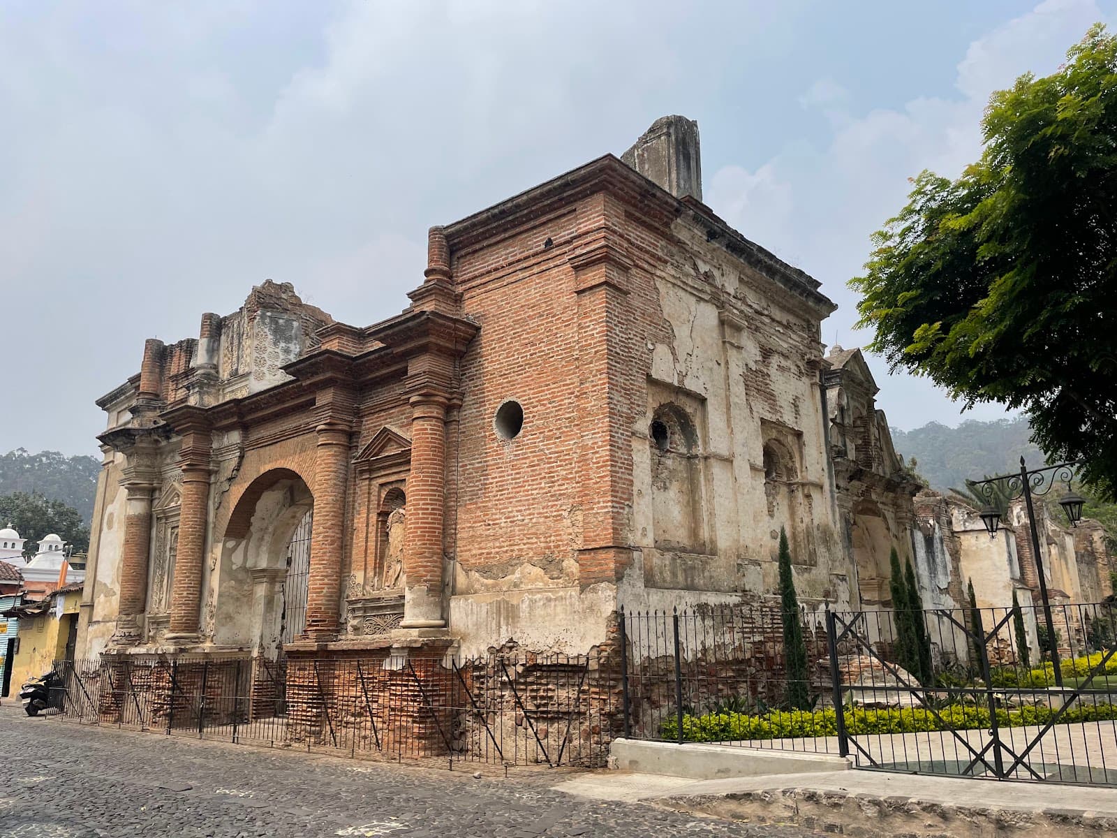 Antigua Parroquia San Sebastian - Antigua - Guatemala