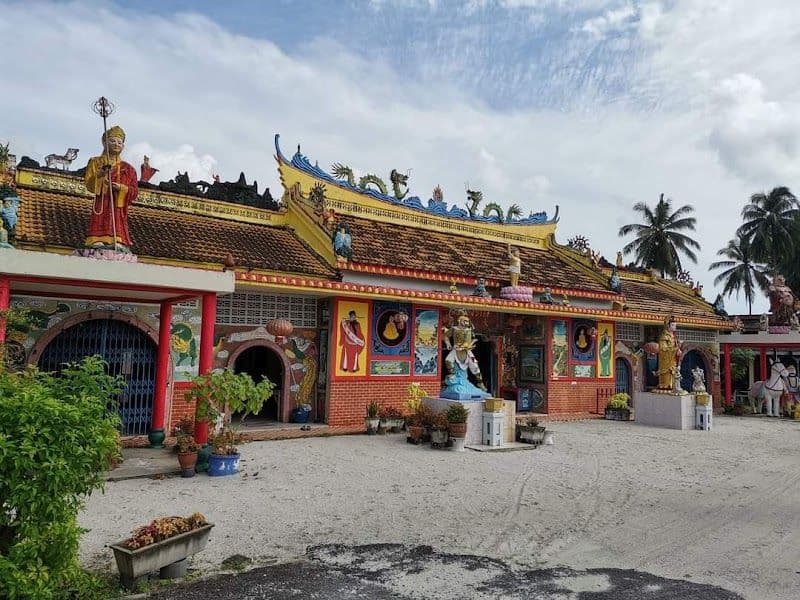 Exploring Nakhon Si Thammarat: Top Activities and Attractions