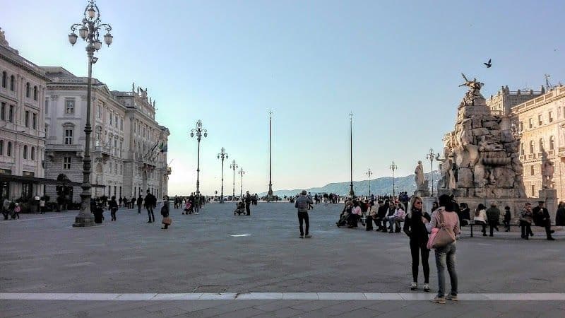 Piazza Unità d'Italia - Trieste - Italy - Booked ai