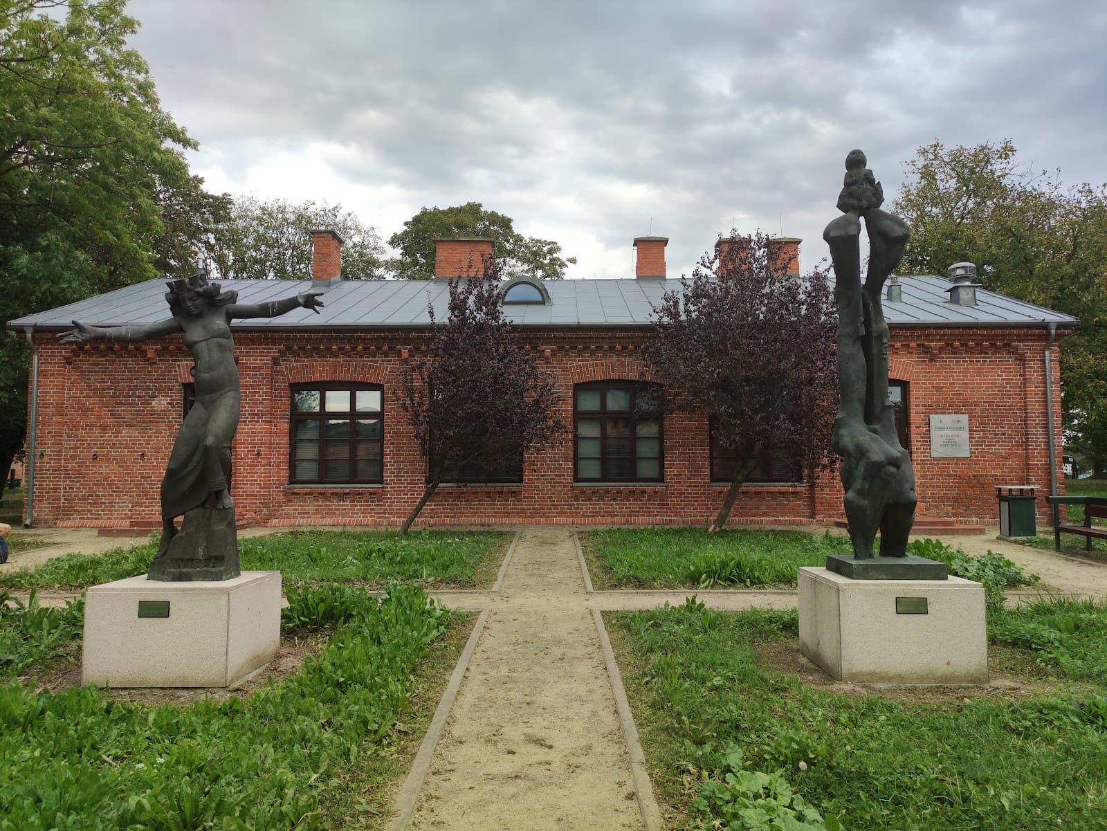 MUZEUM ZAMOJSKIE-Galeria Rzeźby prof. Mariana Koniecznego. Muzeum Zamojskie - Zamosc - Poland
