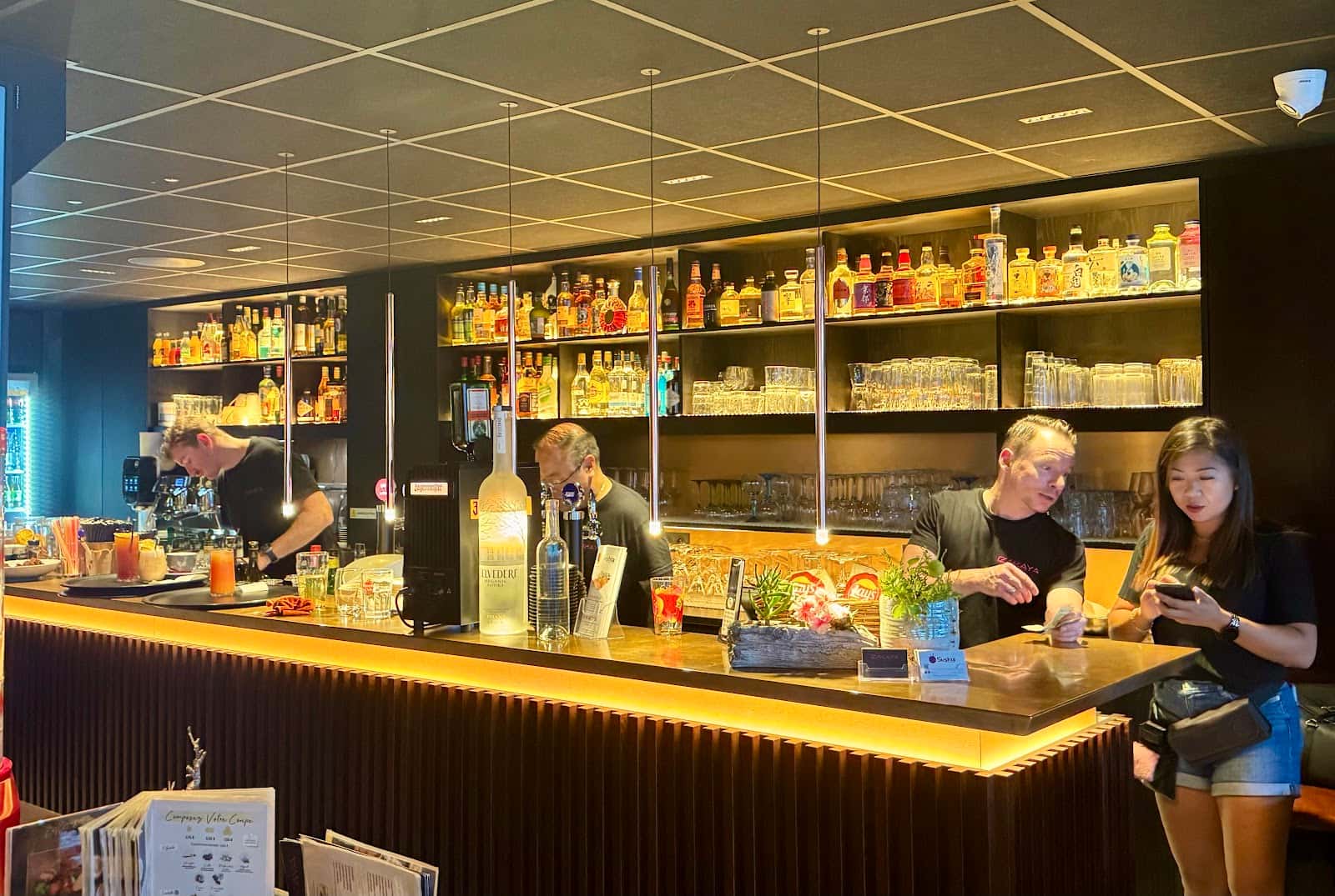 Izakaya Café Bar Restaurant