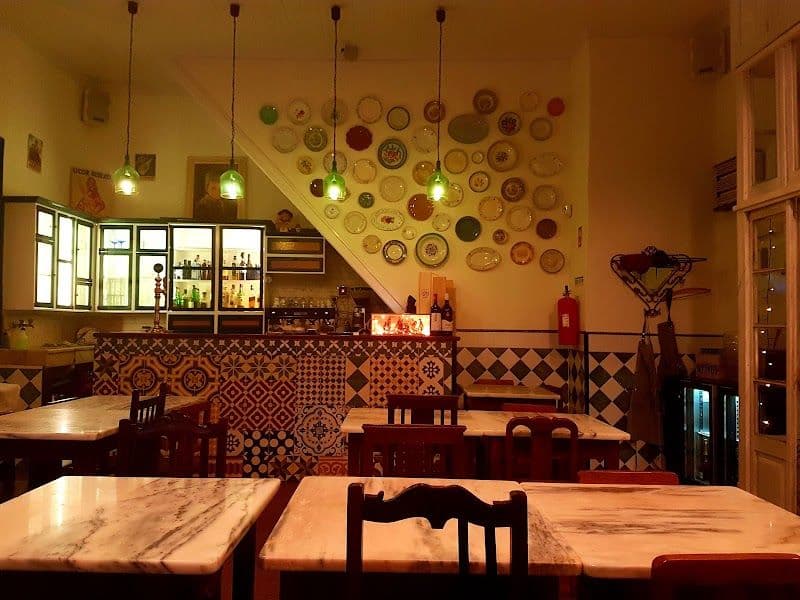 Taberna Ó Balcão - Santarem - Portugal - Booked ai