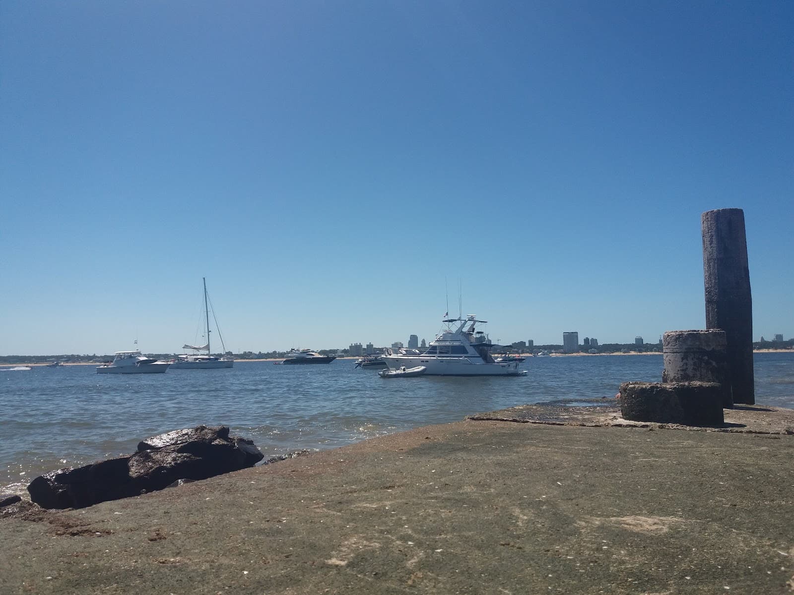 Puerto Jardín Beach - Punta del Este - Uruguay