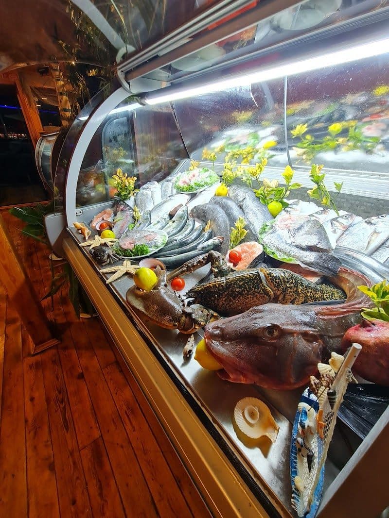Kıyı Balık Gemi Restaurant Yalova - Yalova - Turkey - Booked ai