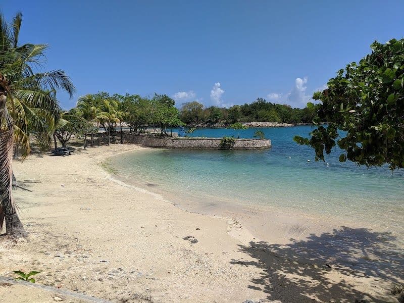 James Bond Beach - Oracabessa - Jamaica - Booked ai