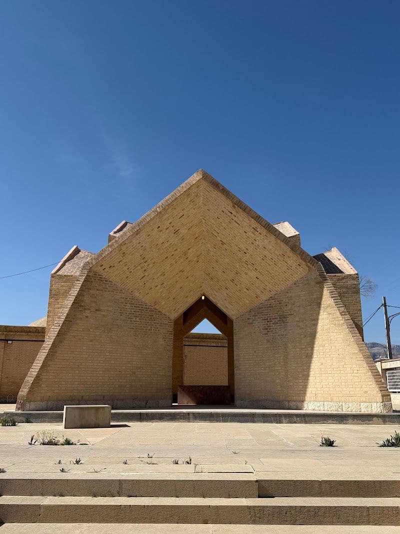 Ahmad Neyrizi Tomb - Neyriz - Iran - Booked ai