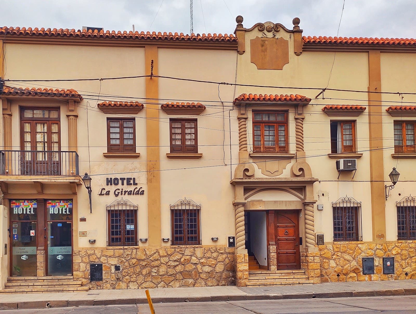 Hotel La Giralda - Salta - Argentina
