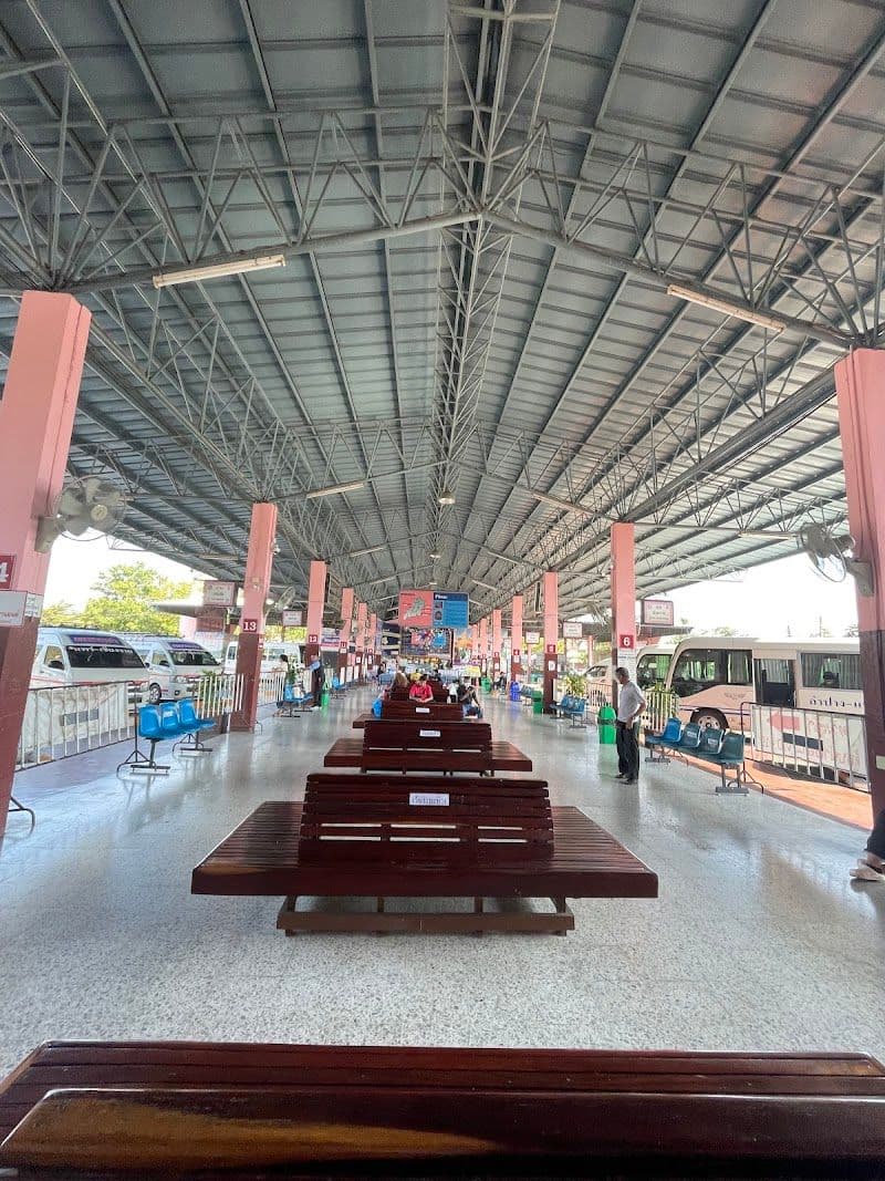 Phrae Travel Guide - Top Activities