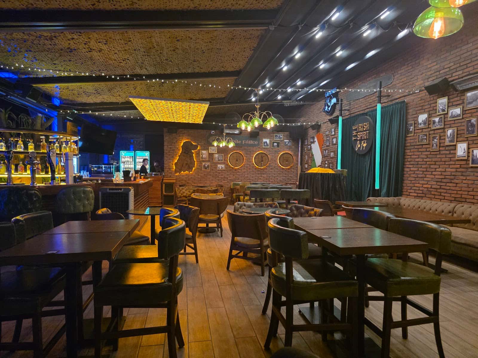 The Irish Pub by Vittoria